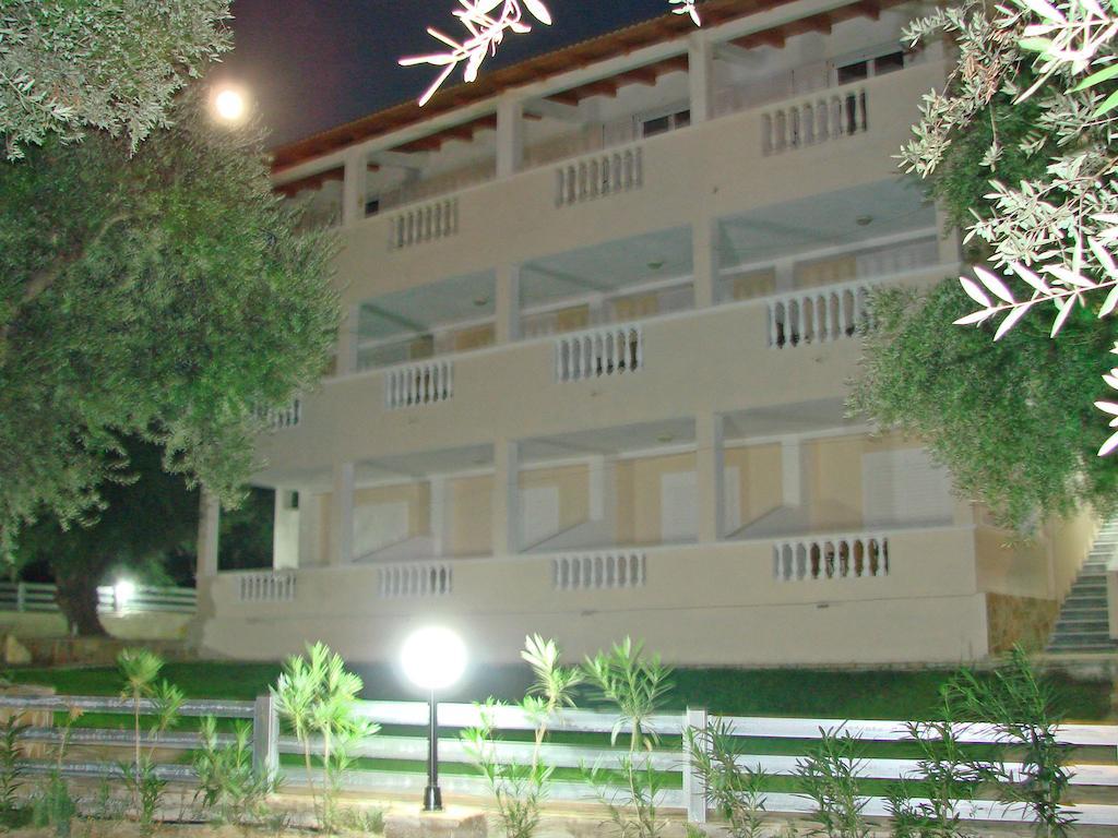 Pouliezos Koklanis Zante Apartments أليكيس المظهر الخارجي الصورة